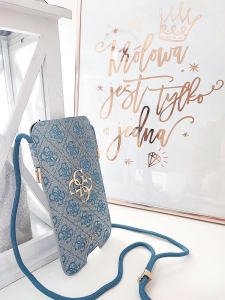 Guess mini torebka case na telefon niebieska logowana