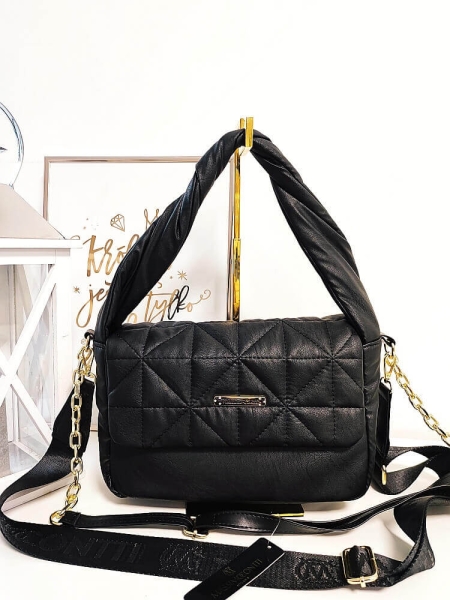 Massimo Contti torebka listonoszka czarna pikowana z klapką