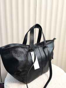 Laura Biaggi torba shopper skórzana czarna