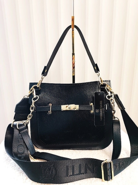 Massimo Contti torebka listonoszka czarna z lakierowaną klapką 