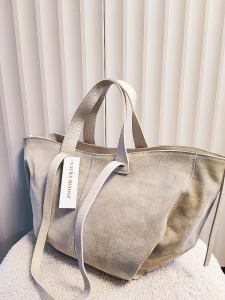 Laura Biaggi torba shopper zamszowa jasnobeżowa