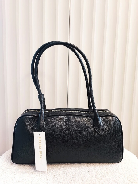 Laura Biaggi torebka kuferek skórzany czarny