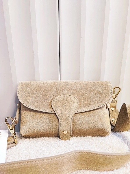 Laura Biaggi torebka listonoszka S zamszowa beżowa z klapką