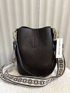 Laura Biaggi torebka worek skórzany czekoladowy