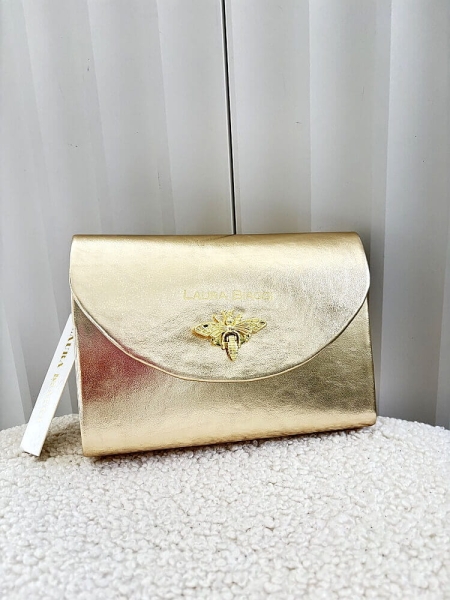 Laura Biaggi torebka wizytowa złota pszczółka 