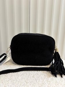 Laura Biaggi torebka kuferek zamszowy czarny z frędzlem