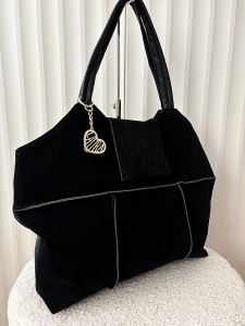 Laura Biaggi torba shopper z przeszyciami czarna ekozamsz