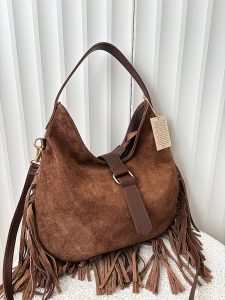 Torba shopper na ramię zamszowa brązowa frędzle