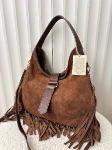 Torba shopper na ramię zamszowa brązowa frędzle