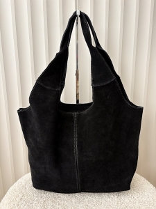 Torebka shopperka na ramię zamszowa czarna z przeszyciem