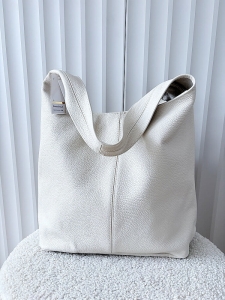 Laura Biaggi skórzana torba shopper na ramię jasnobeżowa