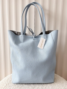 Laura Biaggi skórzana torba shopper niebieska z wiązaniem