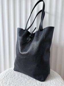 Laura Biaggi skórzana torba shopper czarna z wiązaniem