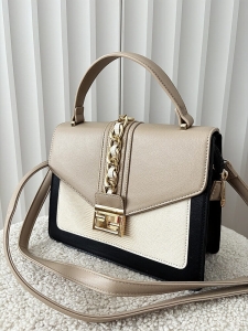 Gallantry torebka listonoszka czarna z beżowym z klapką