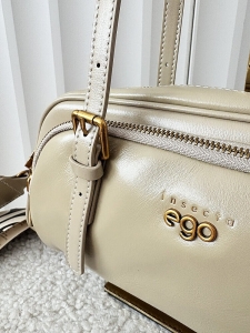 Ego torebka kuferek skórzana beżowa