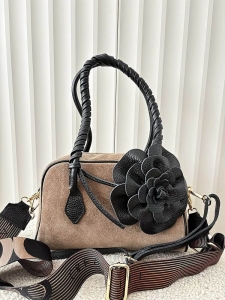 Ego torebka kuferek na ramię zamszowa taupe z różą