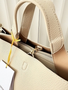 Torebka shopperka jasnobeżowa trzykomorowa