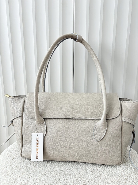 Laura Biaggi skórzana torba shopper na ramię beżowa