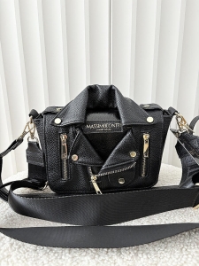 Massimo Contti listonoszka czarna zip z klapką