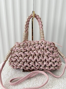 Mandoline torebka mini shopper różowa ze złotym plecionka