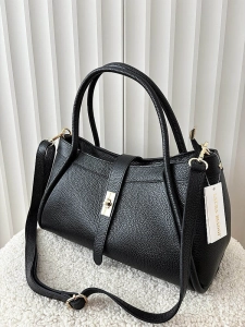 Laura Biaggi torebka shopperka skórzana czarna