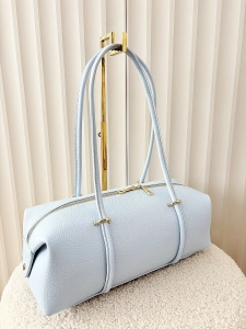 Laura Biaggi torebka kuferek na ramię skórzany niebieski