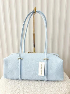 Laura Biaggi torebka kuferek na ramię skórzany niebieski