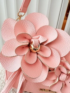 Massimo Contti torebka listonoszka różowa kwiaty zip