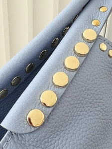 Massimo Contti torba shopper skórzana jasnoniebieska ćwieki