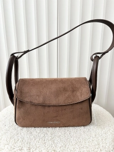 Laura Biaggi torebka listonoszka z klapką brązowa ekozamsz