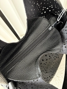 Maxfly torebka shopper na ramię i listonoszka 2w1 czarna ażurowa