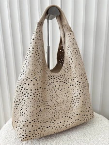 Maxfly torebka shopper na ramię i listonoszka 2w1 złota ażurowa