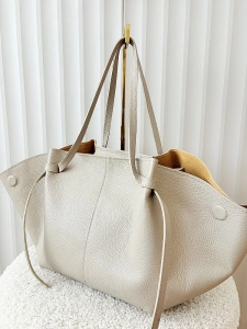 Laura Biaggi torba shopper skórzana beżowa