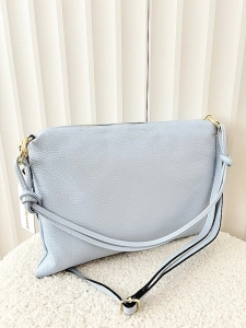 Laura Biaggi skórzana torebka na ramię niebieska