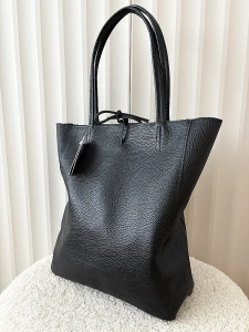 Laura Biaggi skórzana torba shopper czarna z wiązaniem