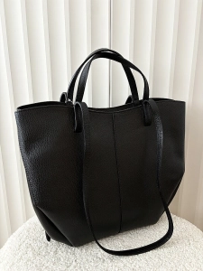 Laura Biaggi torebka shopper skórzana czarna