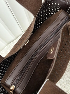 Minmin torebka shopperka czekoladowa ażurowa