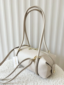 Laura Biaggi torebka kuferek na ramię skórzany beżowy