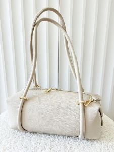 Laura Biaggi torebka kuferek na ramię skórzany beżowy
