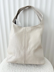 Laura Biaggi skórzana torba shopper na ramię beżowa