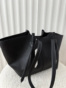Laura Biaggi torebka shopper na ramię czarna