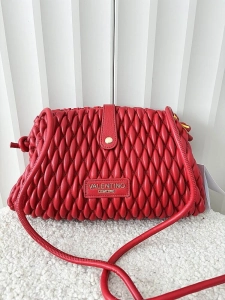 Valentino Creations torebka listonoszka czerwona plecionka