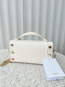 Valentino Creations torebka mini listonoszka jasnobeżowa gładka