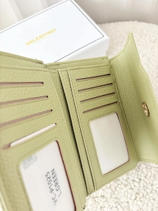 Valentino Creations portfel z klapką zielony