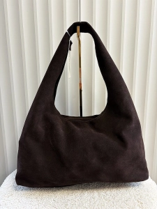 OUTLET Laura Biaggi zamszowa torba shopper na ramię czekoladowa