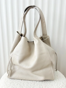 Laura Biaggi torba shopper skórzana beżowa z kieszenią