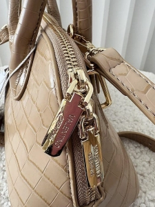 Valentino Creations torebka kuferek beżowa design