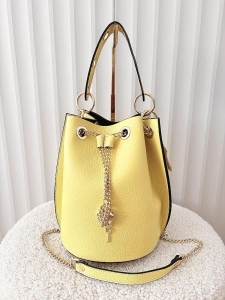 Laura Biaggi torebka worek skórzany żółty limonkowy