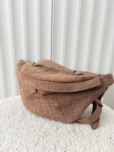 Laura Biaggi nerka maxi zamszowa ciemnobeżowa design