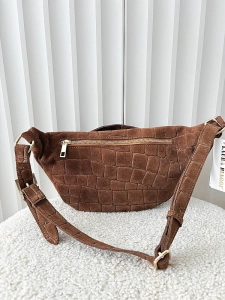 Laura Biaggi nerka maxi zamszowa camelowa design